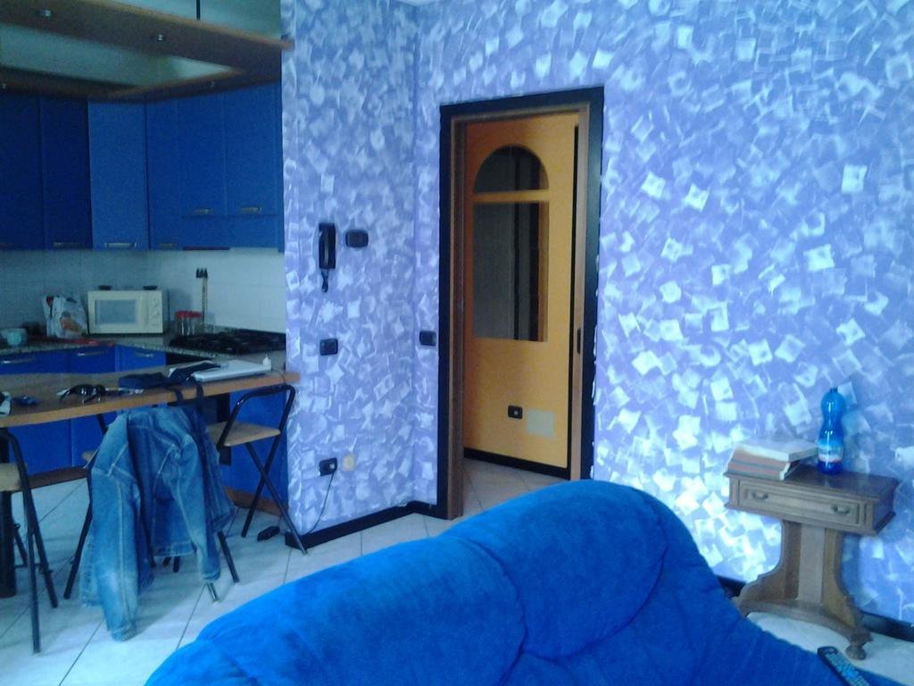 Villetta Rossini Appartamento Da Condividere Con Me Luciano Servizio Ospiti Taxi Driver Navetta No Wifi 2 Camera Da Letto Per 5 Persone Valbrembo Zewnętrze zdjęcie