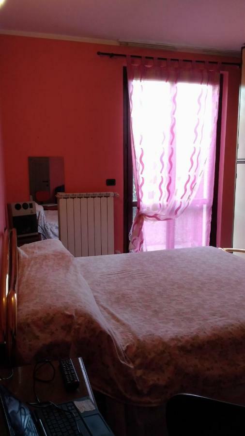 Villetta Rossini Appartamento Da Condividere Con Me Luciano Servizio Ospiti Taxi Driver Navetta No Wifi 2 Camera Da Letto Per 5 Persone Valbrembo Zewnętrze zdjęcie