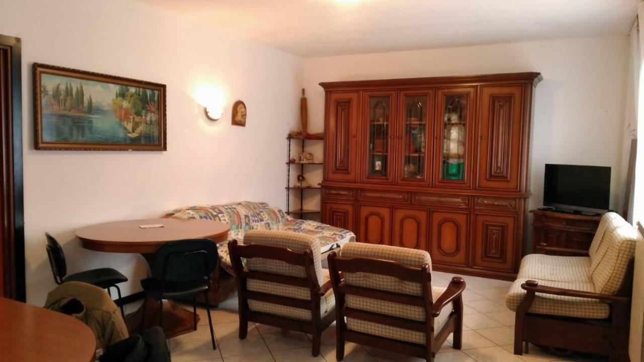 Villetta Rossini Appartamento Da Condividere Con Me Luciano Servizio Ospiti Taxi Driver Navetta No Wifi 2 Camera Da Letto Per 5 Persone Valbrembo Zewnętrze zdjęcie